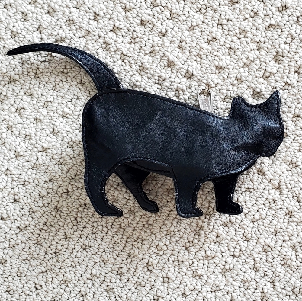 Wilson's Leather Black Leather Cat Figural Shaped Zip Pouch, 8.5", EUC - Picture 5 of 15